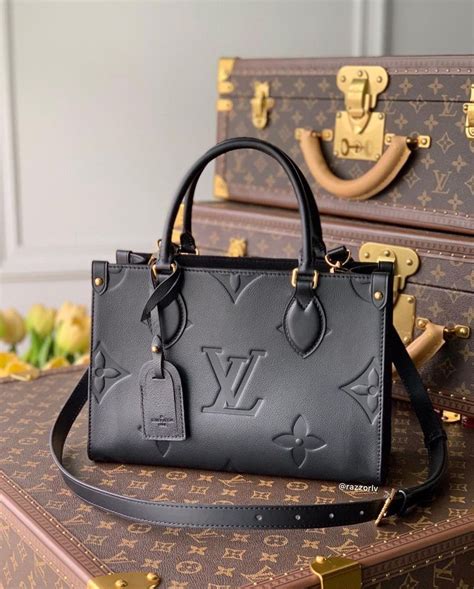 louis vuitton black bag with red interior|bolsos louis vuitton black friday.